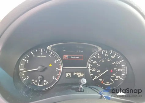 2015 Nissan Altima 2.5 z USA, uszkodzony, nr VIN 1N4AL3AP7FC132789